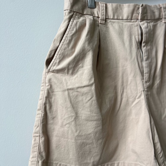 GAP Tan Bermuda Shorts Relaxed Fit Cotton Blend - Picture 2 of 7